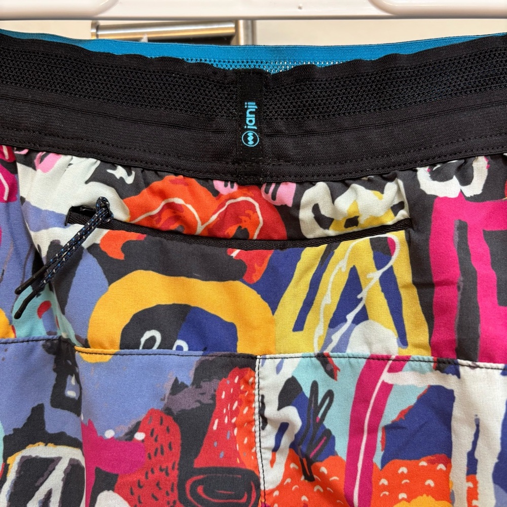 Janji Womens Running Shorts AFO Size XL Athletic Colors Pattern Fitness Training - Picture 6 of 13